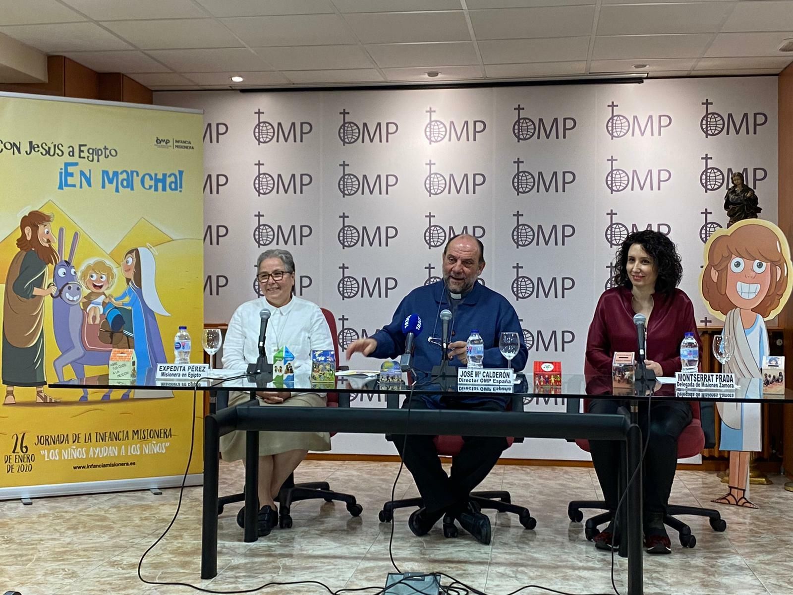 Expedita Pérez, José María Calderón y Montserrat Prada