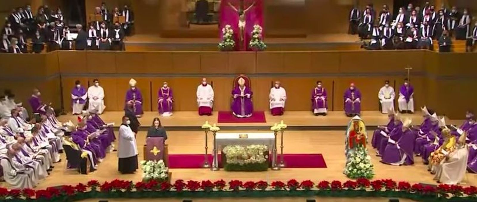 Misa del Papa en Atenas