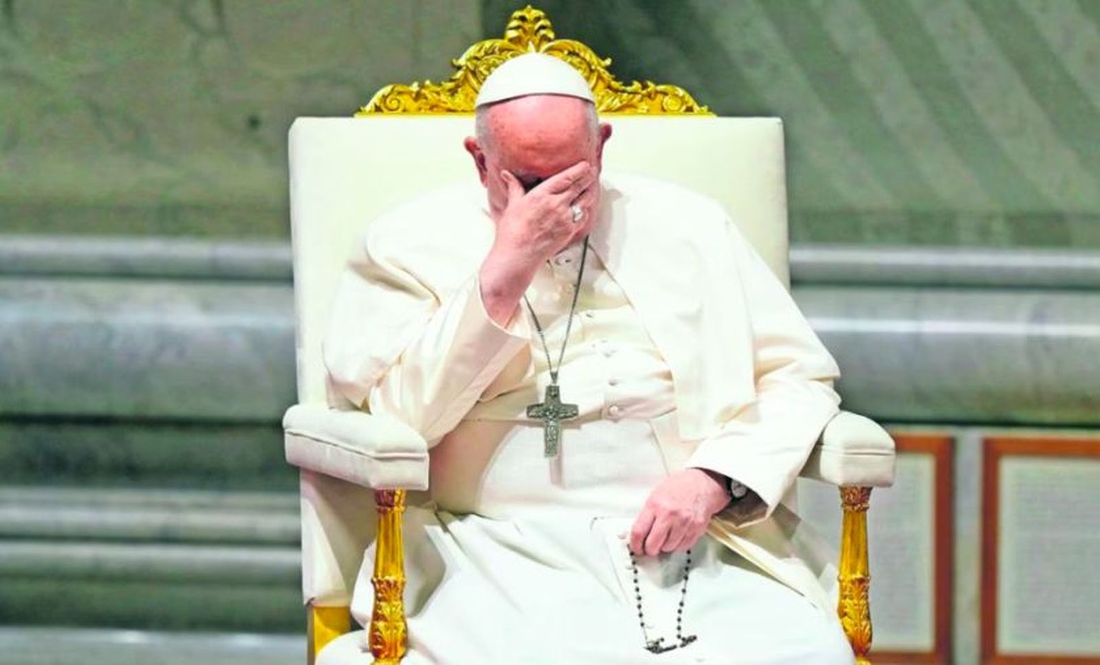 El Papa, de nuevo con gripe