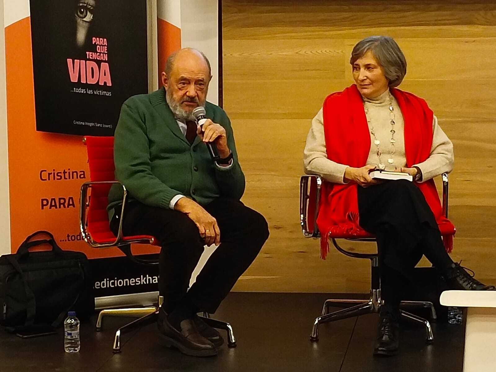 Cristina Inogés, junto a Miguel García-Baró