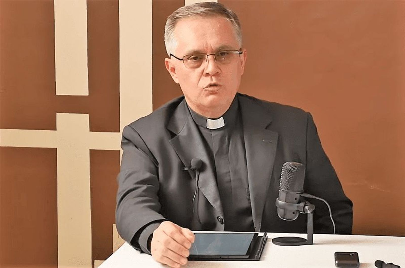 Monseñor Herrera Corona