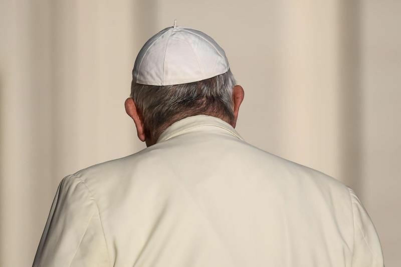 Francisco ha nombrado adminsitrador temporal al obispo de Albany