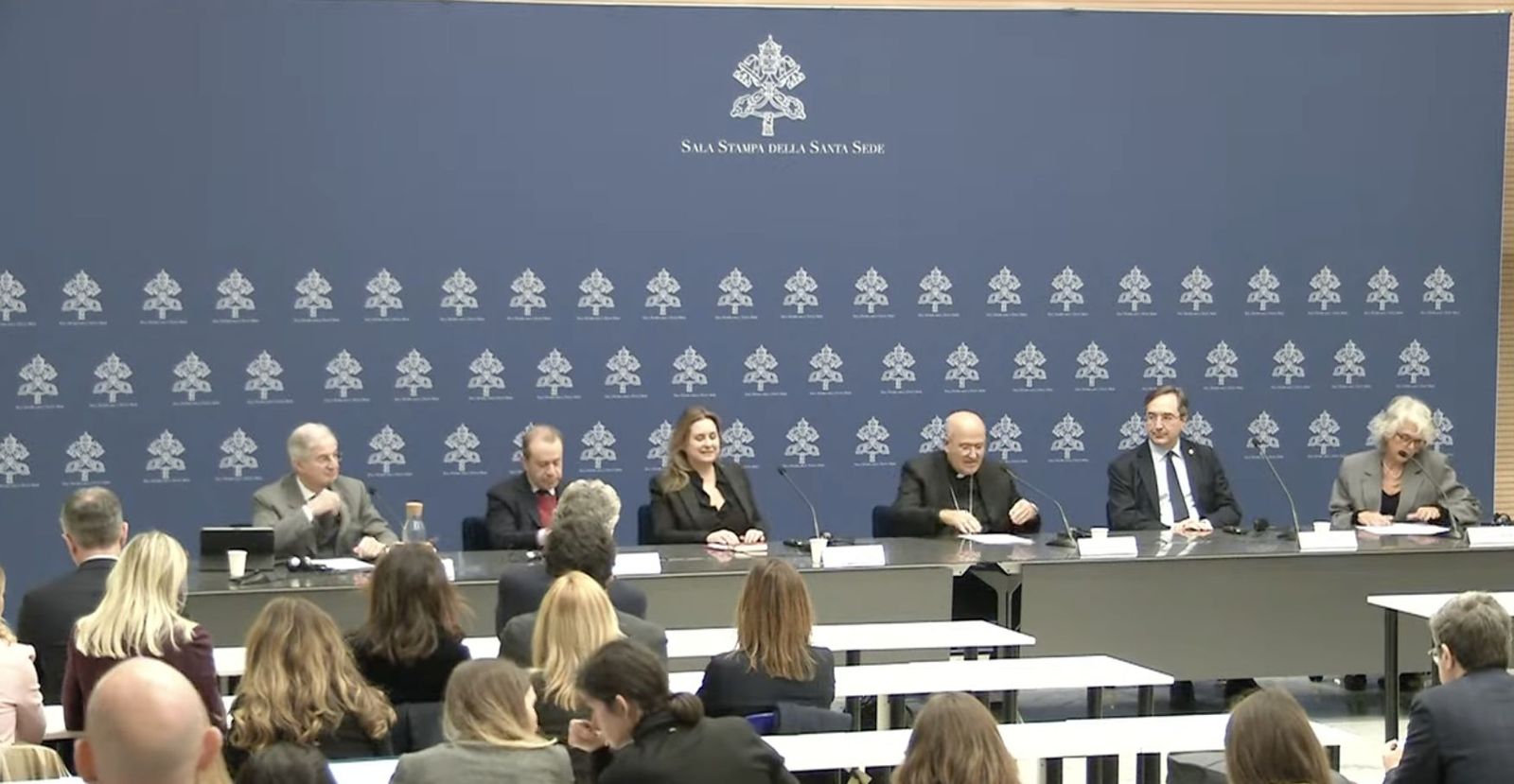 Presentación de la Bienal de Venecia en el Vaticano