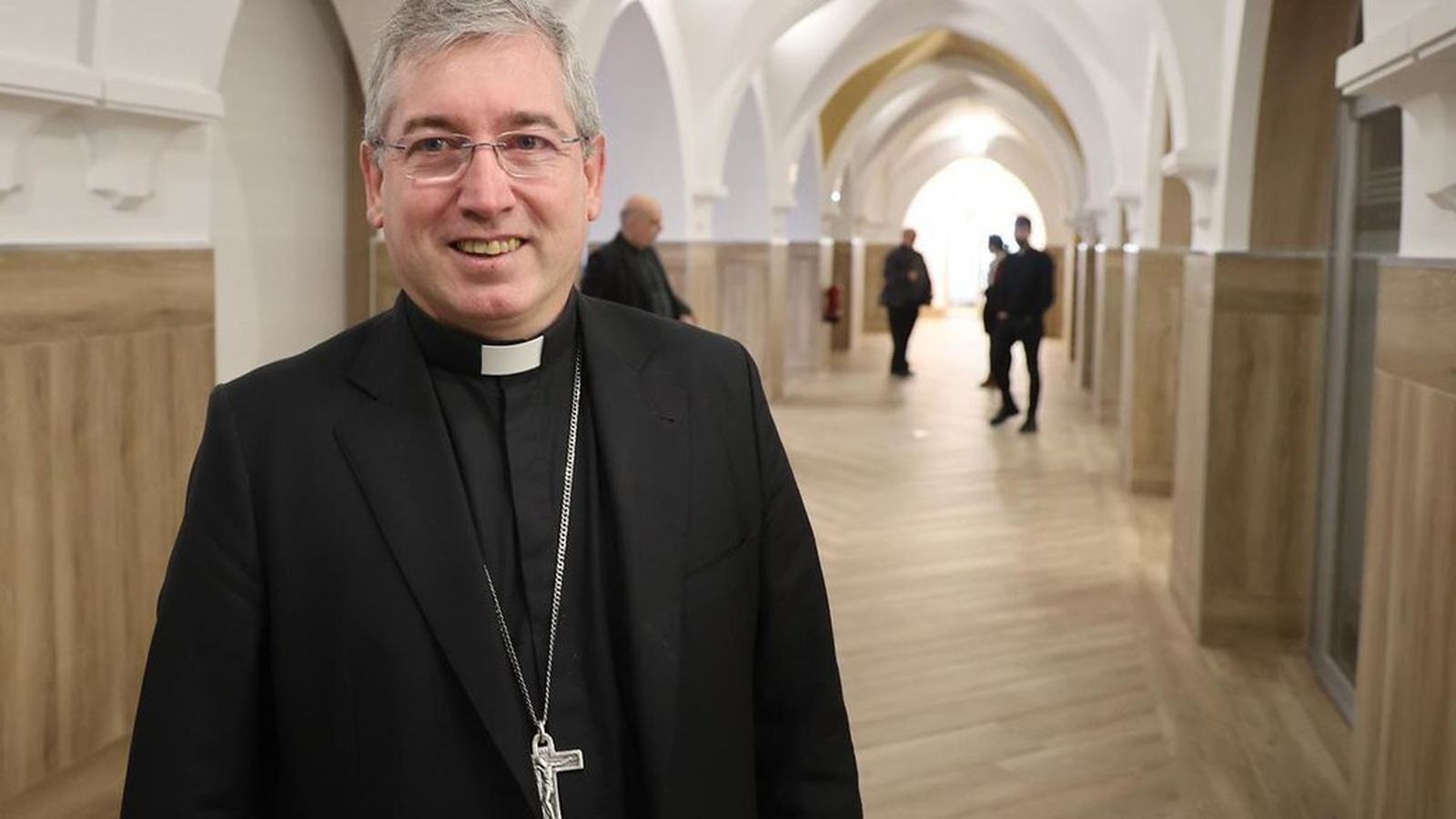 Mons. Fernando Prado: “Tiendo a ser realista y a no juzgar demasiado el pasado”