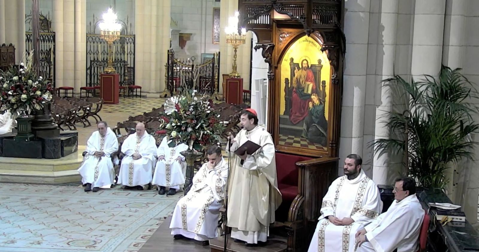 Cobo, en la misa de Nochebuena en La Almudena