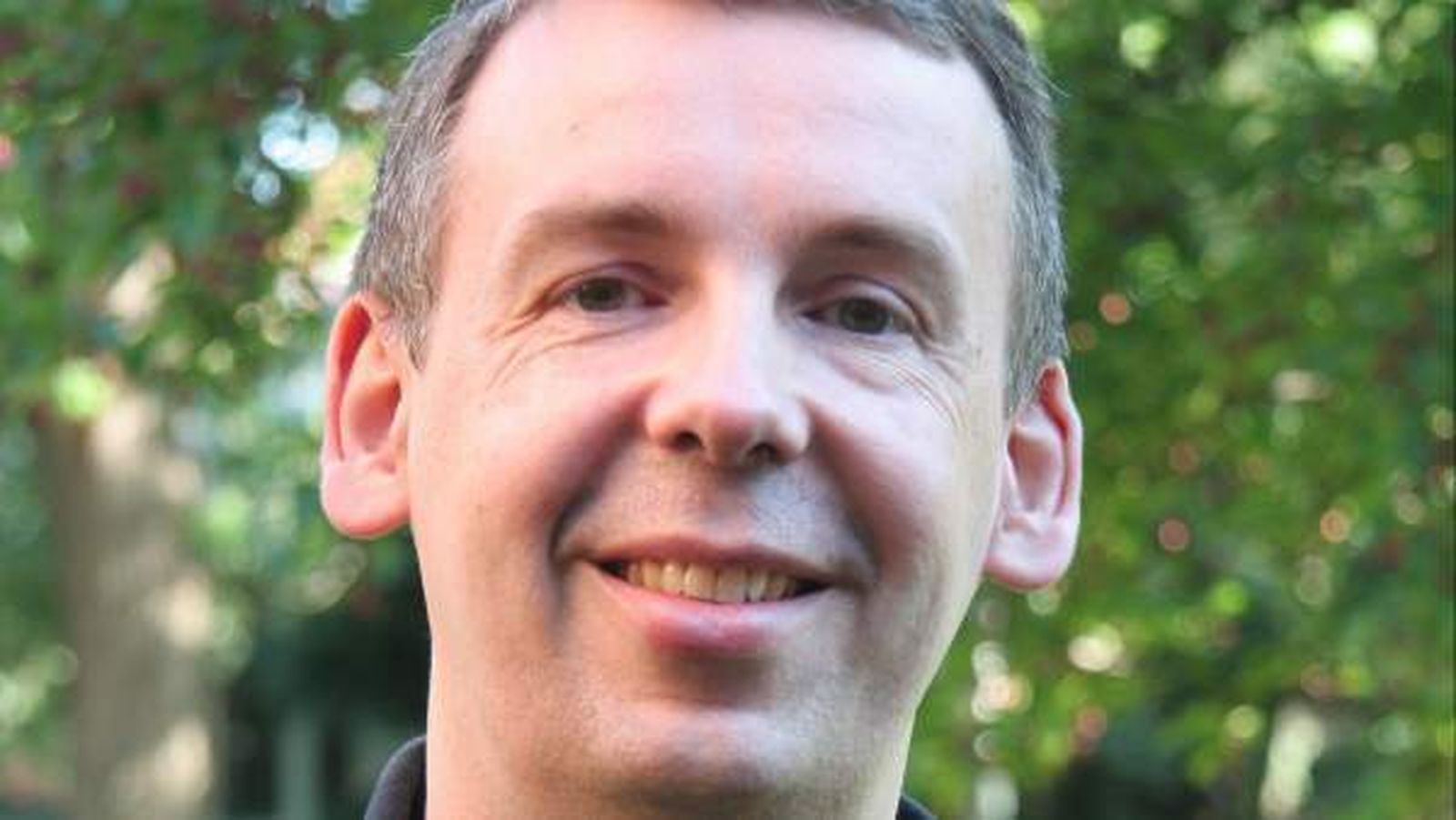 El cura James Alison