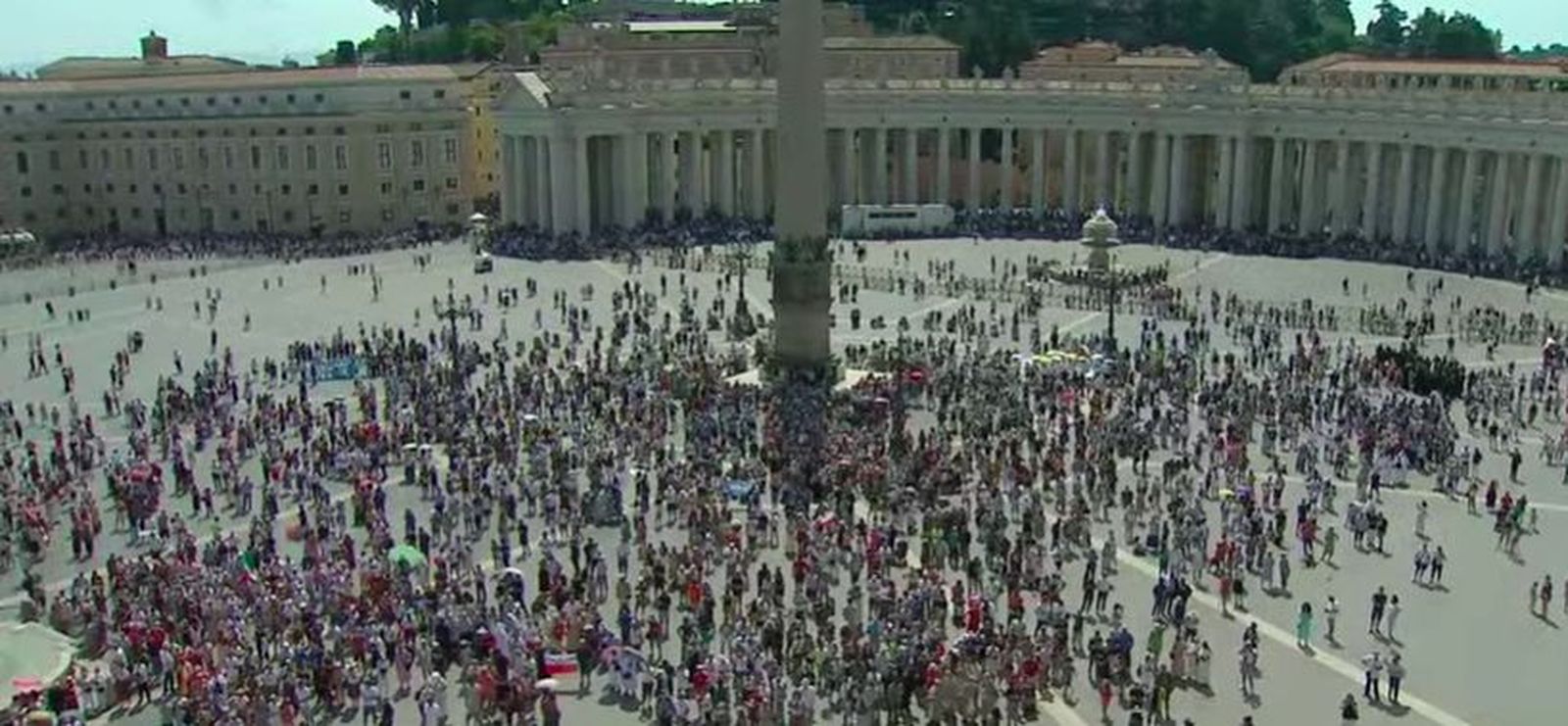 Cada vez más fieles en San Pedro