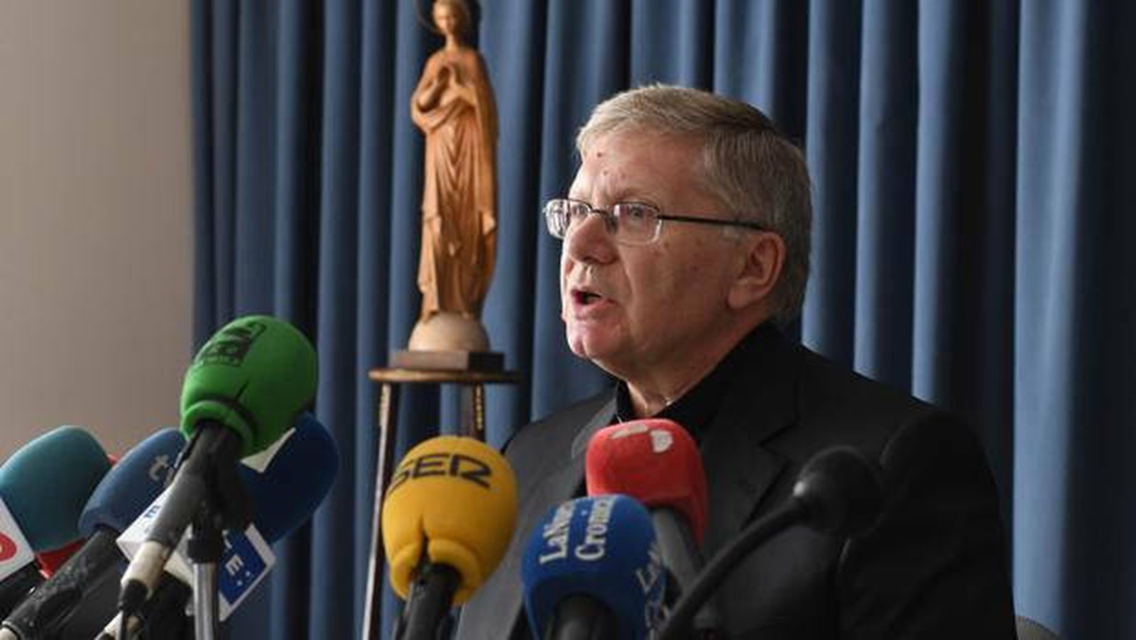 El obispo de Astorga, monseñor Menéndez