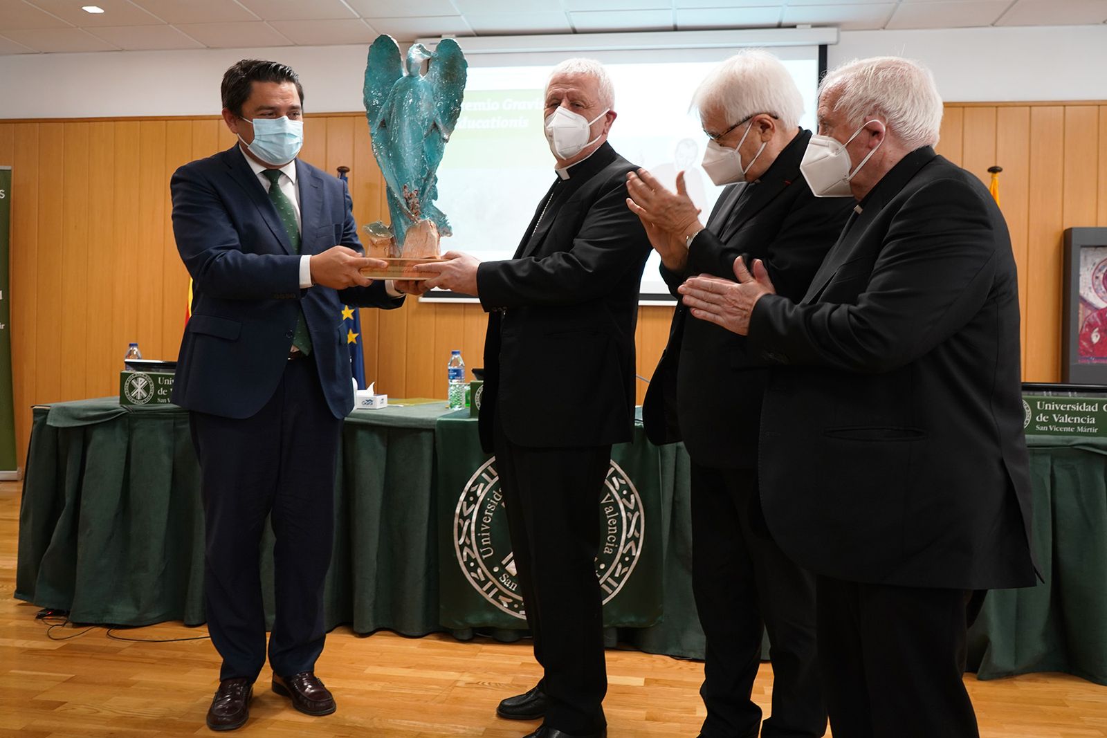 Reconocimiento vaticano a Capacitas de la UCV