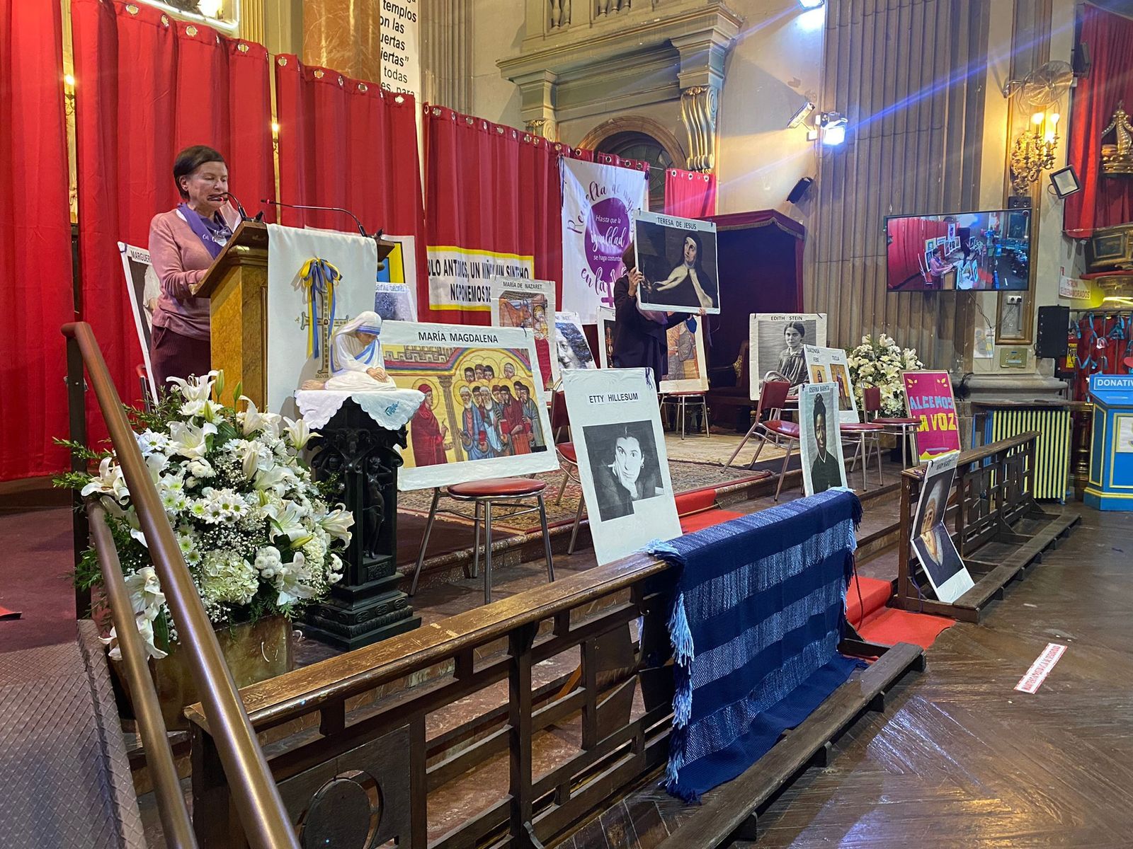 Mujeres en la Iglesia