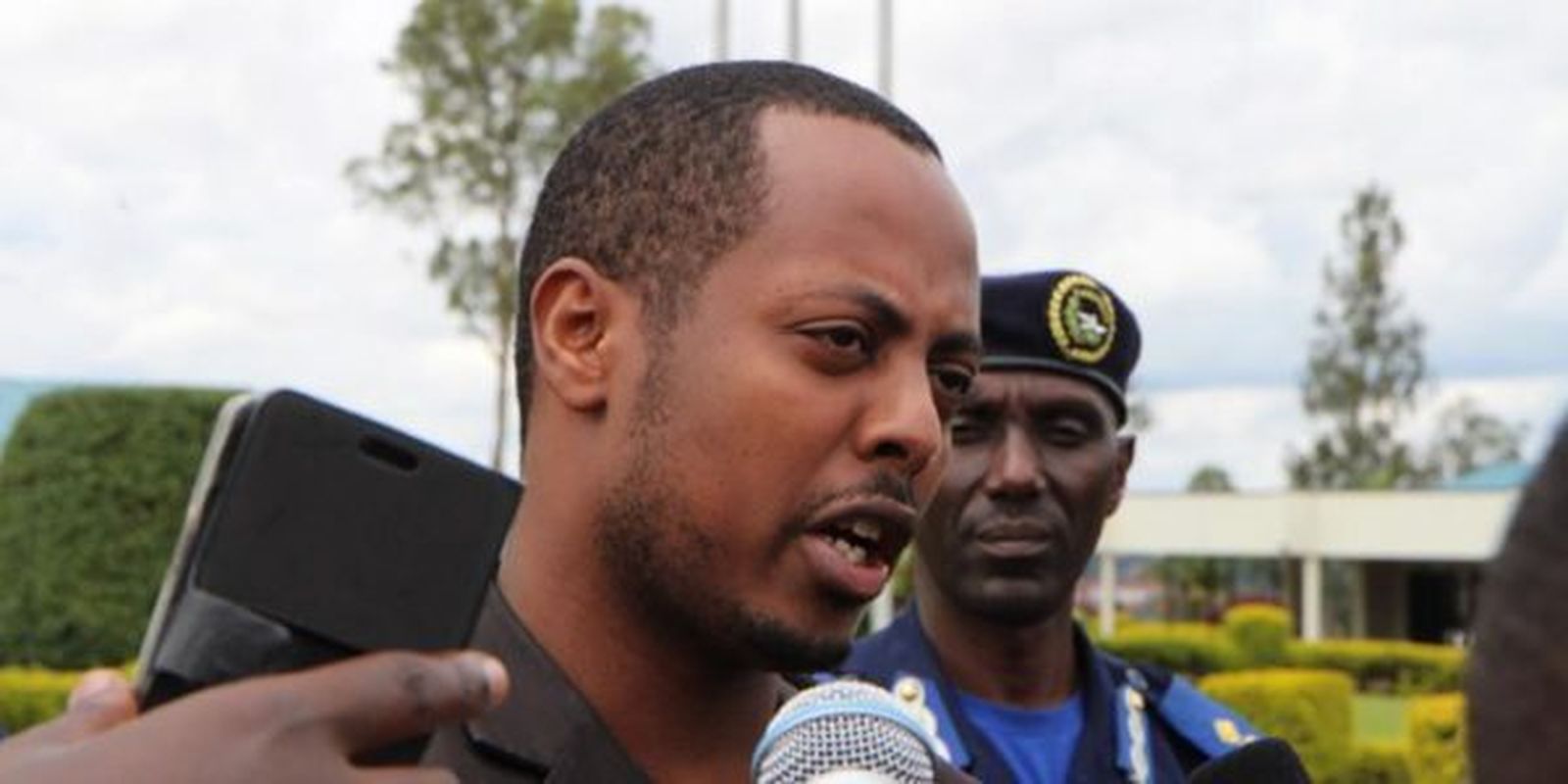 Kizito Mihigo , a su salida de prisión