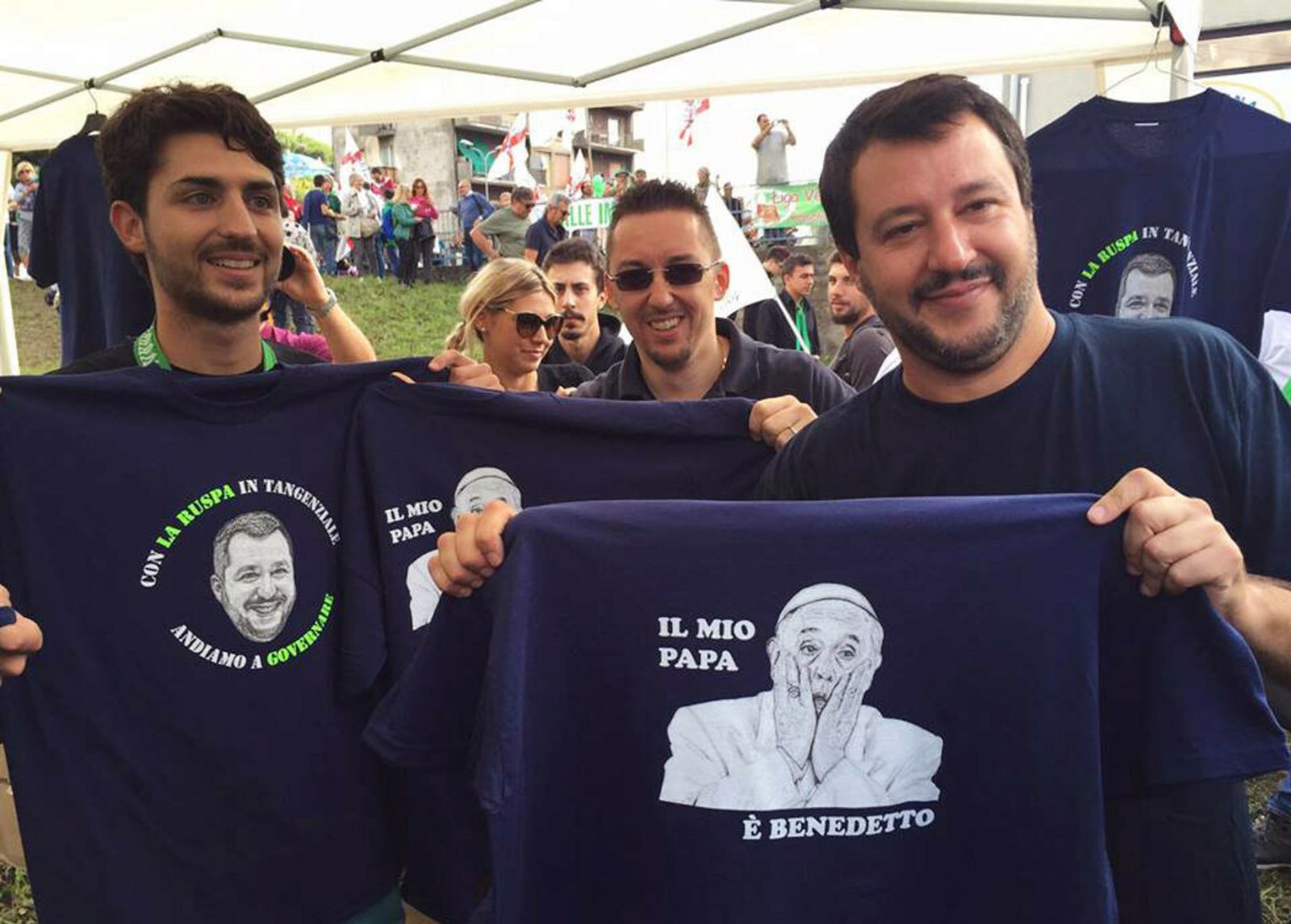 El Papa, contra Salvini