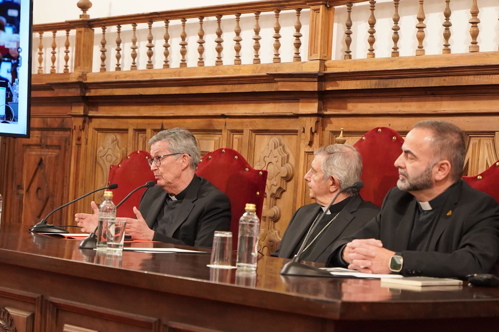 El rector Santiago García-Jalón de la Lama