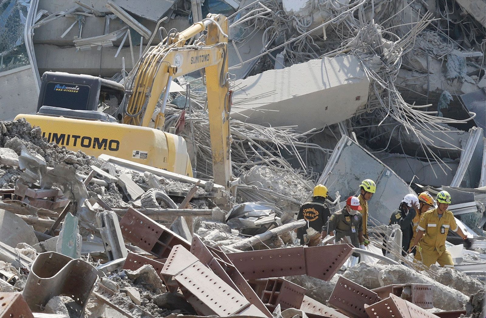Edificio destruido en Bangkok, la capital de Tailandia