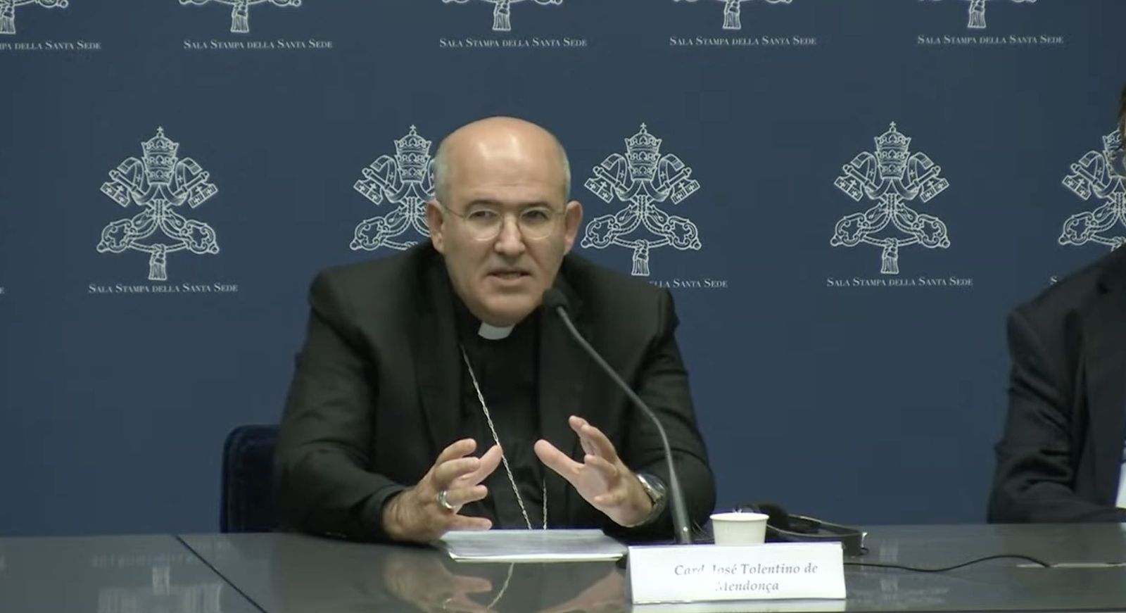 Tolentino, durante la rueda de prensa