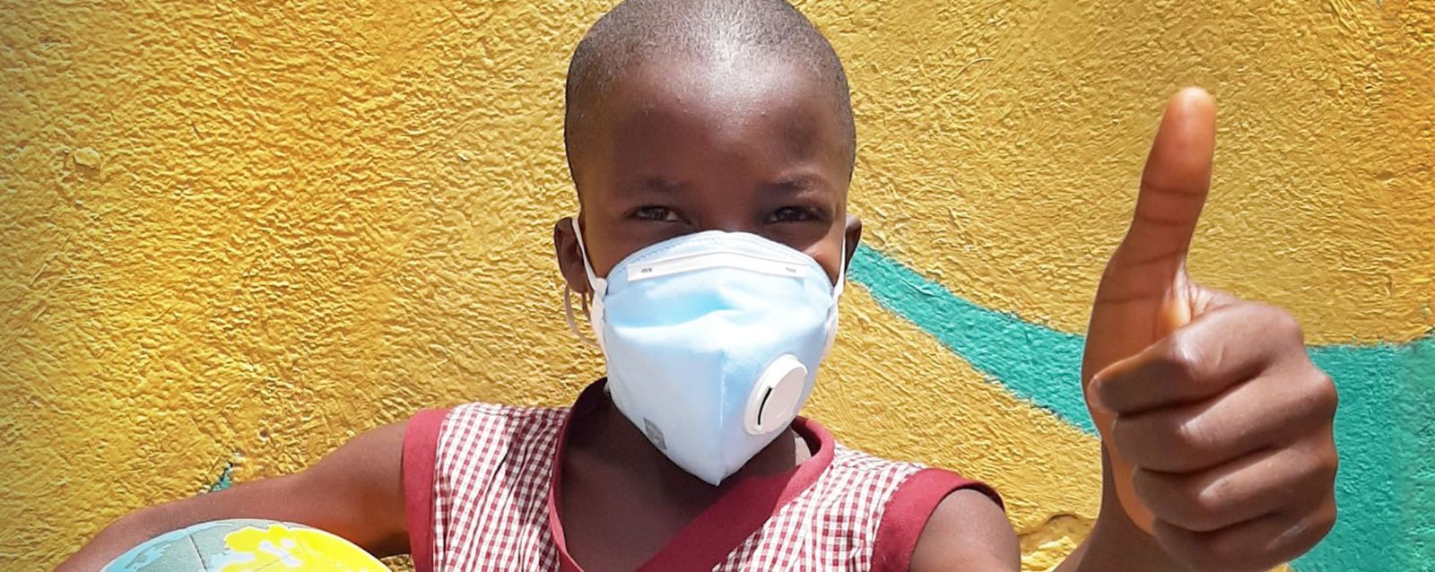 Campaña 'Lo básico no debería ser un lujo'