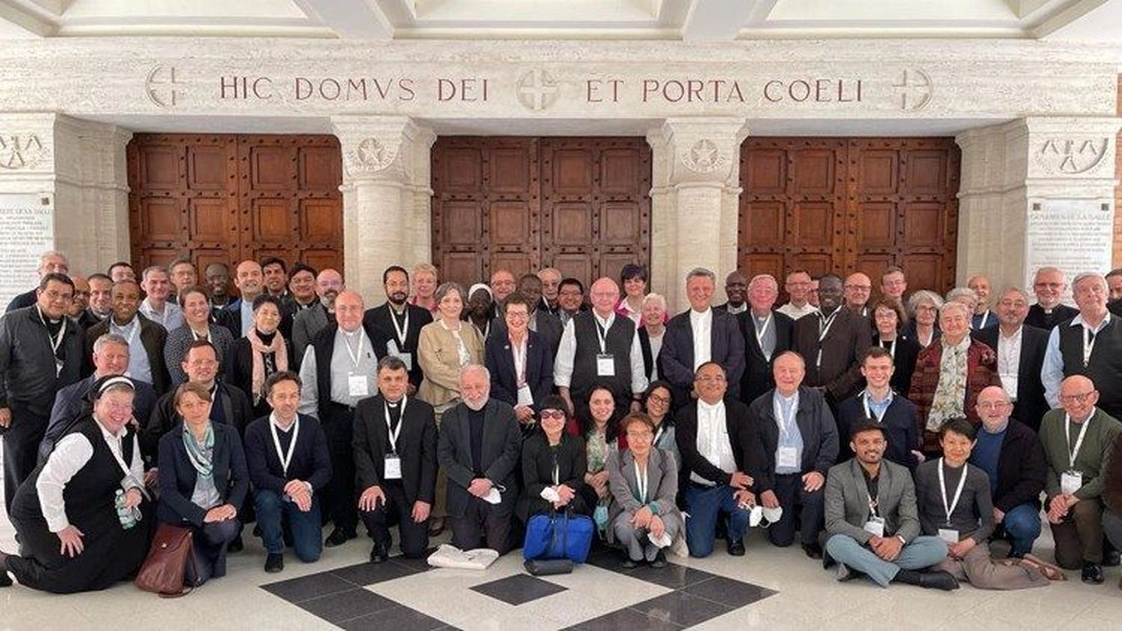 Participantes de la plenaria de comisiones de la Secretaría General del Sínodo