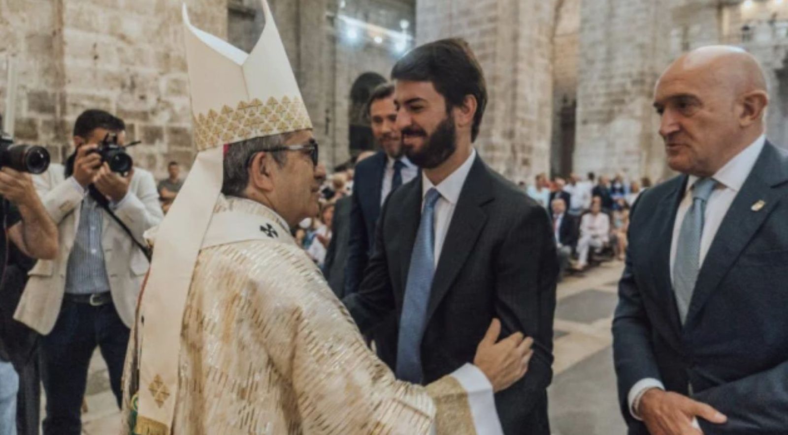 Argüello, con García-Gallardo en su toma de posesión