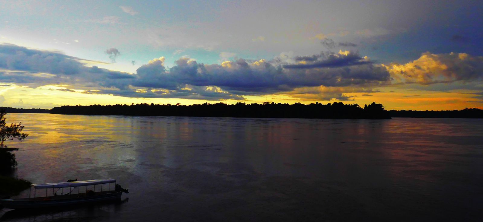 Atardecer amazónico