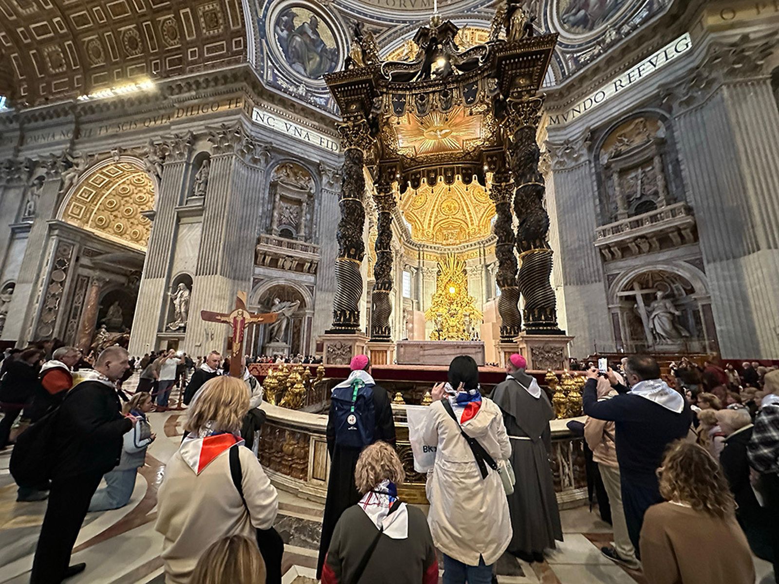 Los fieles de la archidiócesis de Moscú en la basílica de San Pedro por el Jubileo 2025