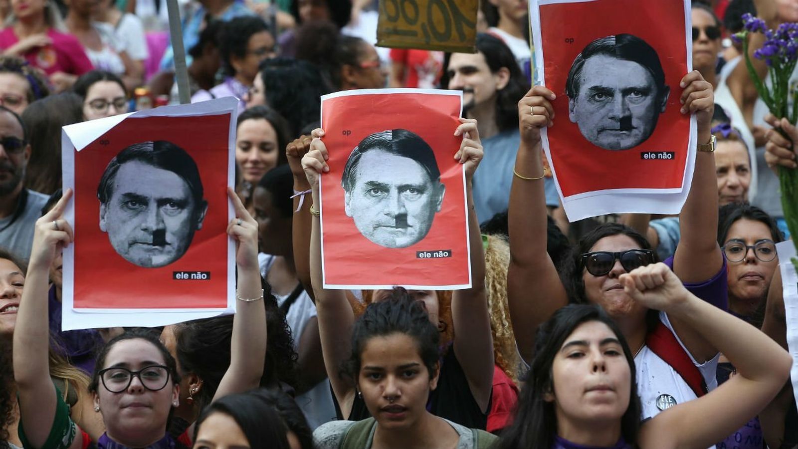 Brasileños movilizados contra Bolsonaro