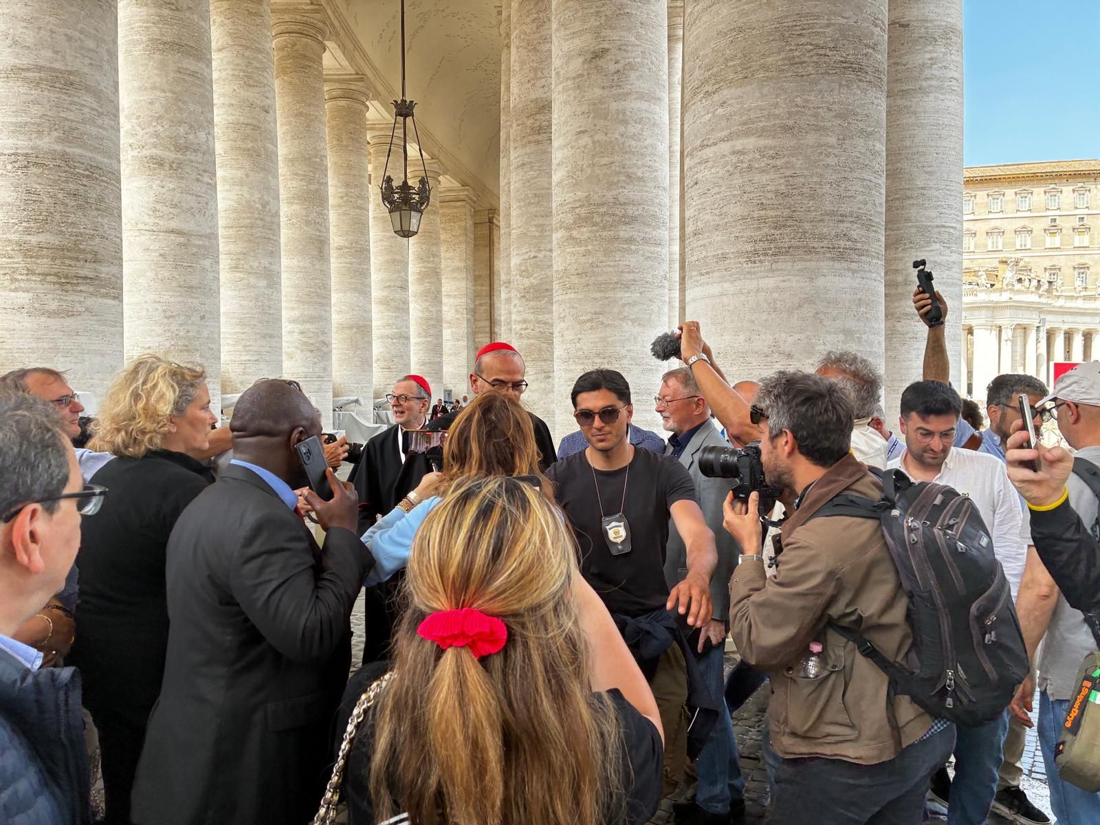 Pizzaballa y Gugerotti, a la salida de la octava congregación general