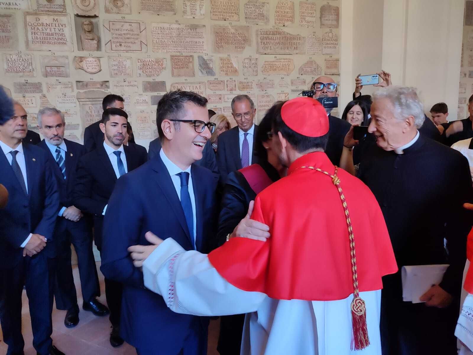 Bolaños y Celáa, con el neocardenal Cobo