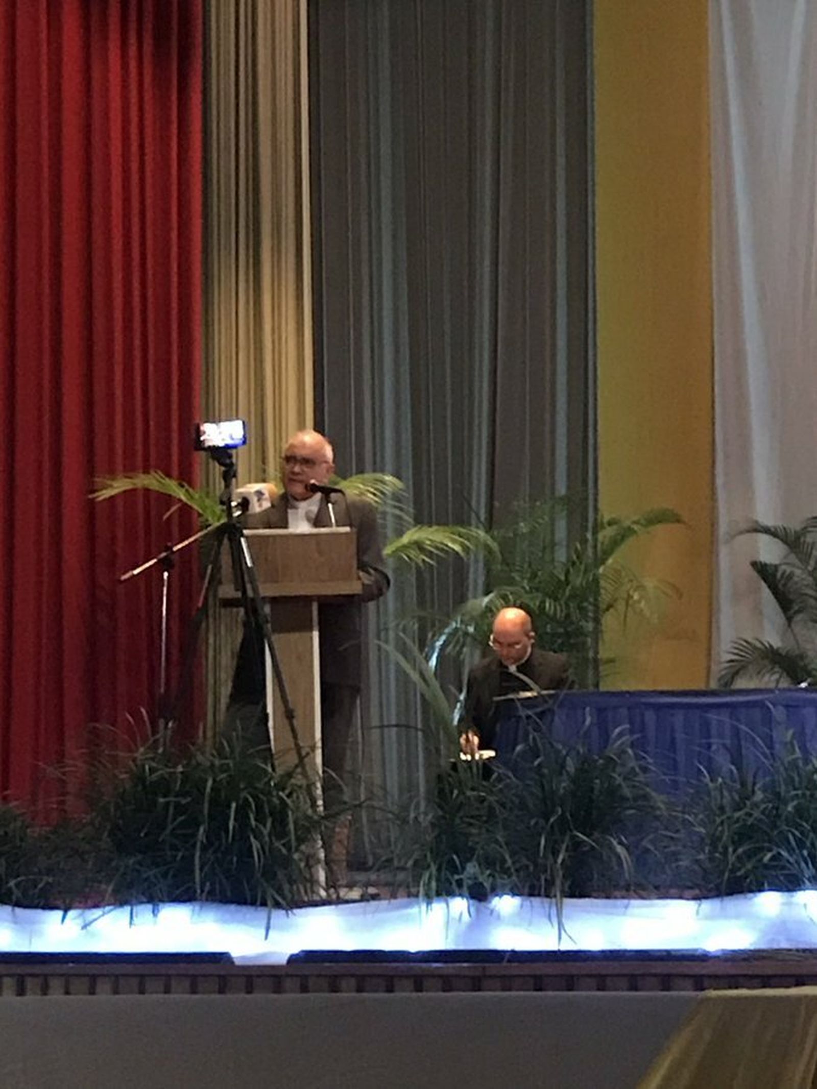 Porras, durante su intervención en el Congreso