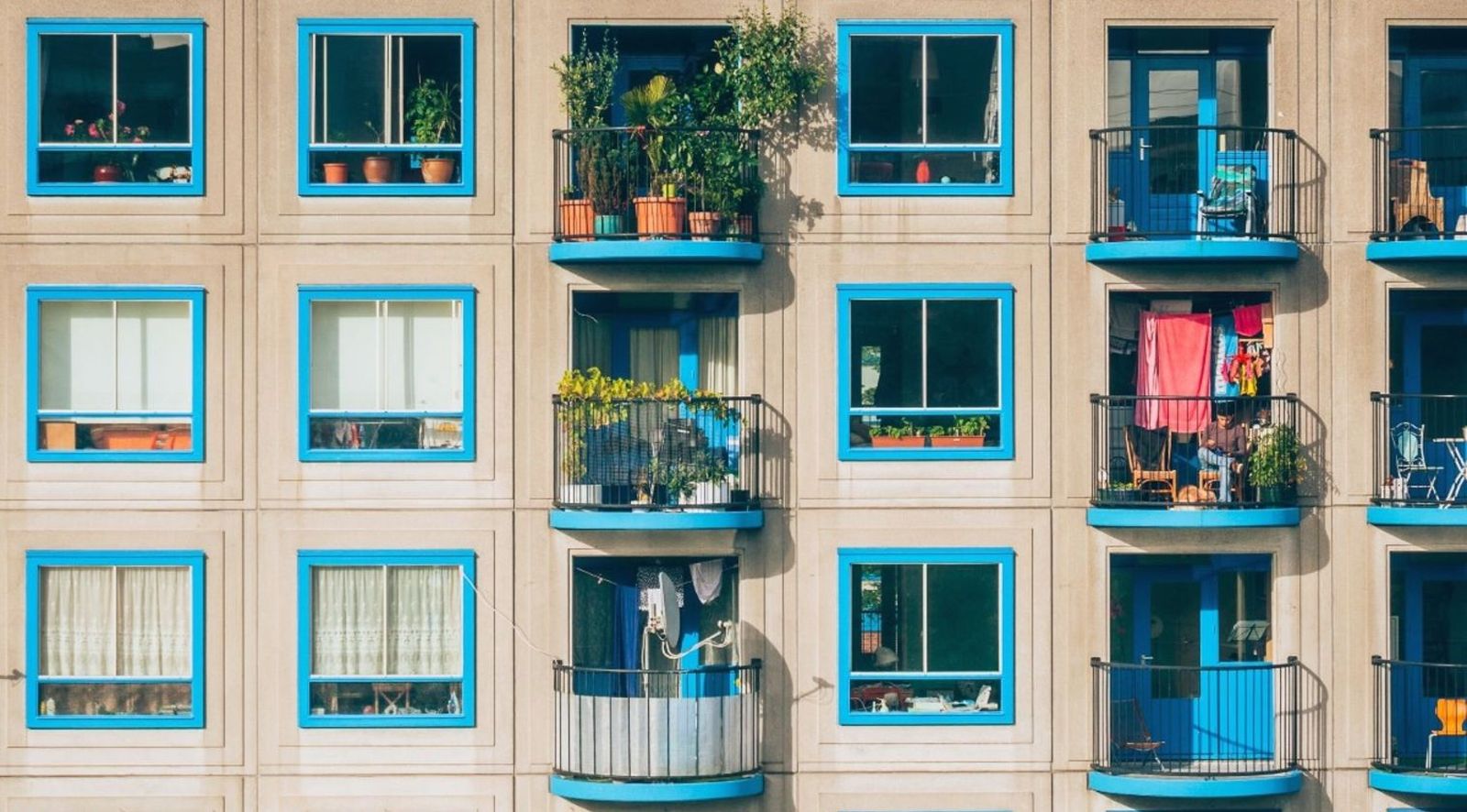 'Comillas desde el balcón'