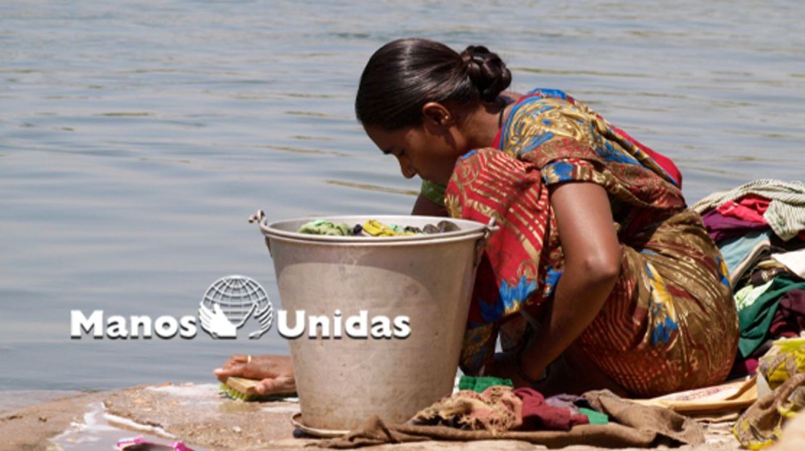 Manos Unidas, por las mujeres que se enfrentan con decisión a los desafíos