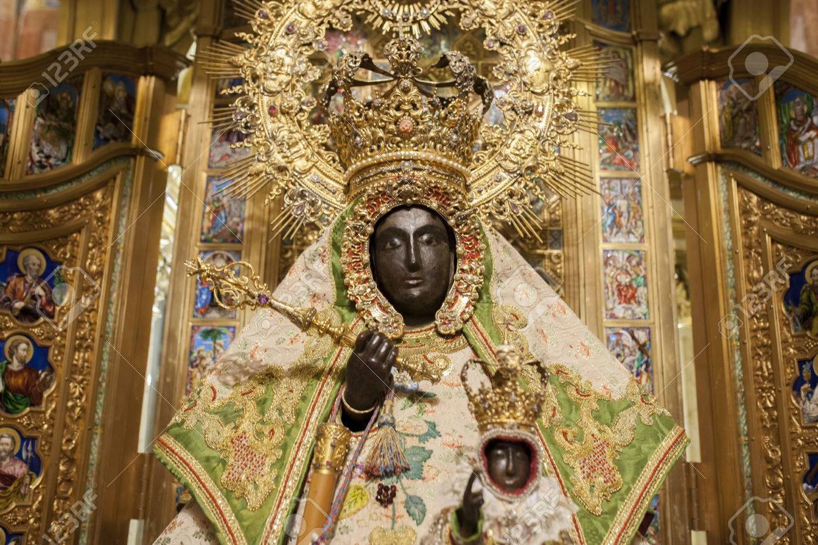 Virgen de Guadalupe, Reina de la Hispanidad