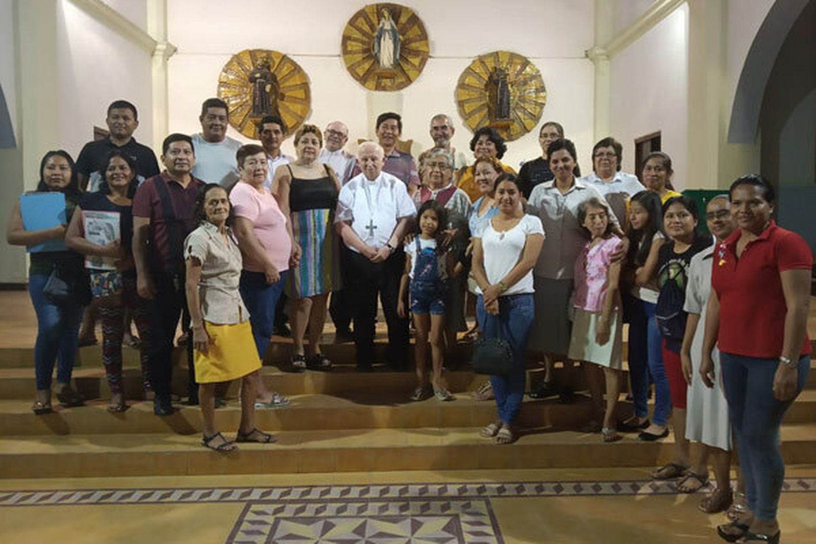 Cañizares oficia misa en Requena, Vicariato Apostólico en la Amazonía peruana