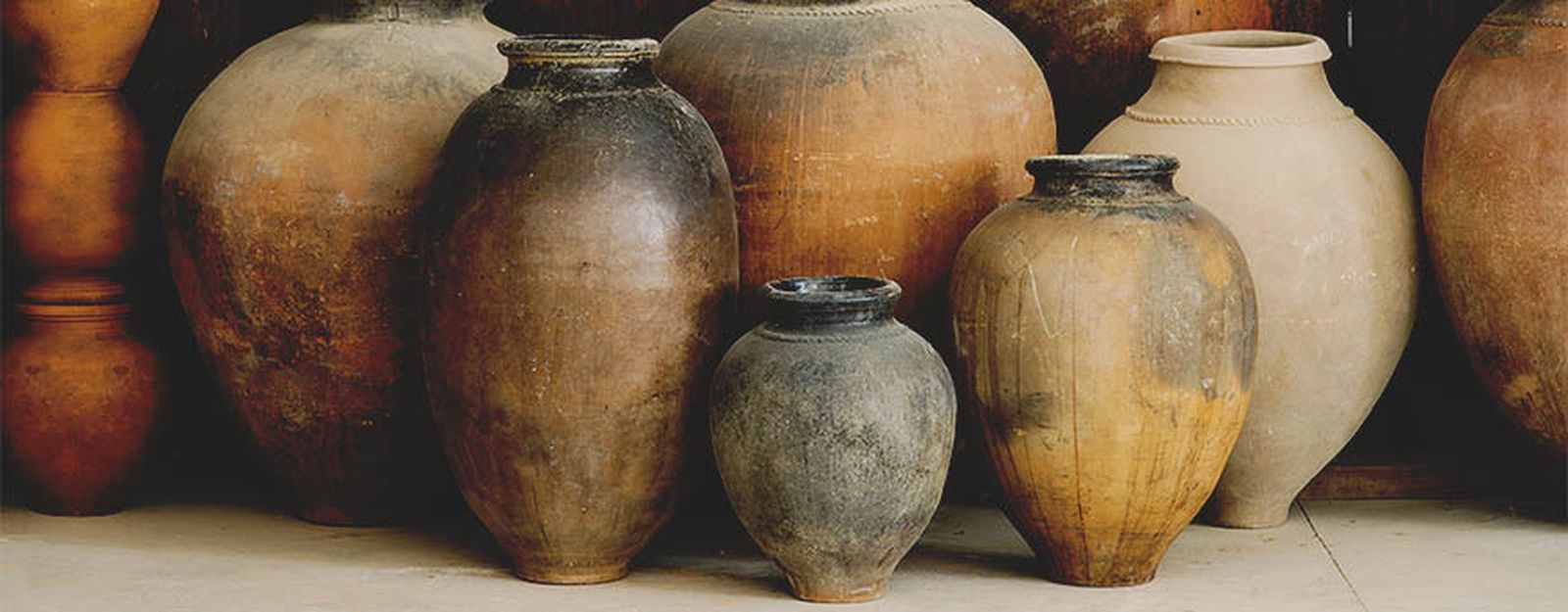 En Caná, comienzan los signos del reino rebosando de abundancia