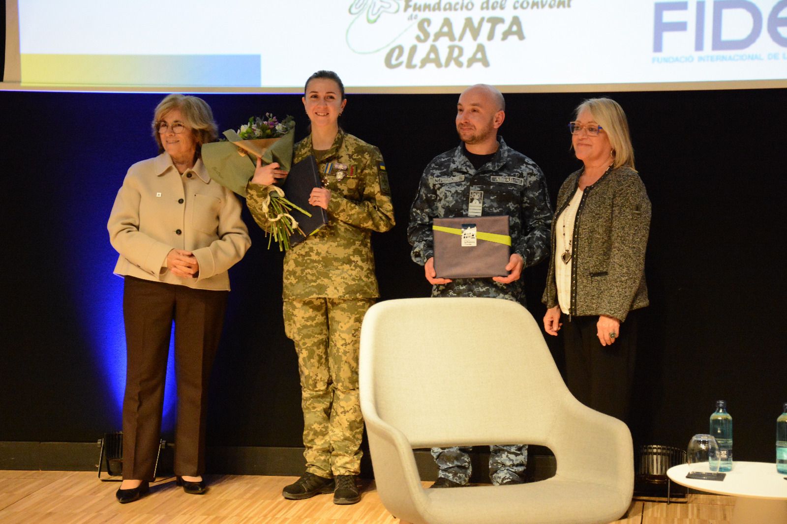 Las Mujeres en la Guerra de Ucrania:  Pilar de Resistencia y Esperanza