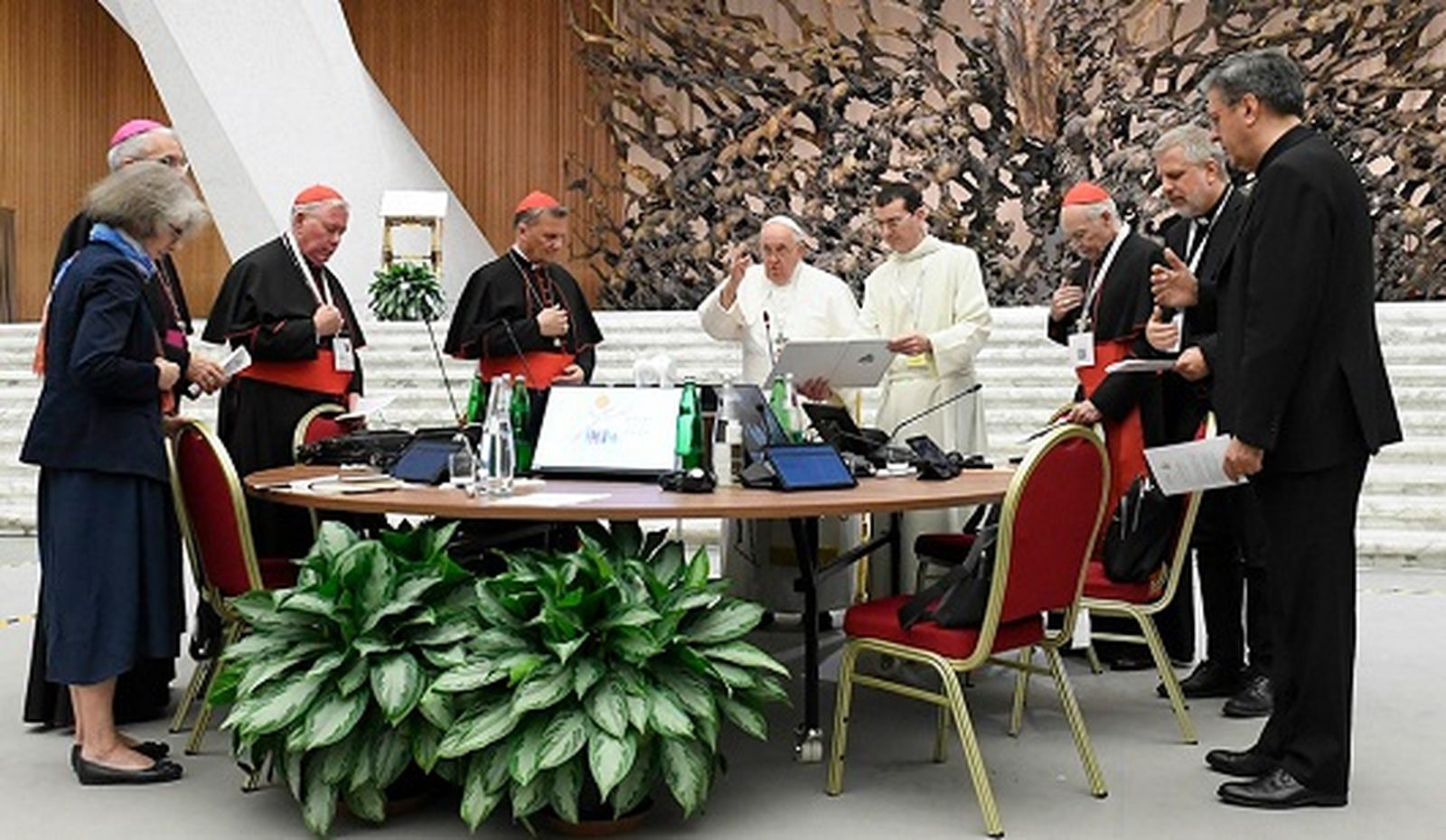 PapaFranciscoSinodo2023RD