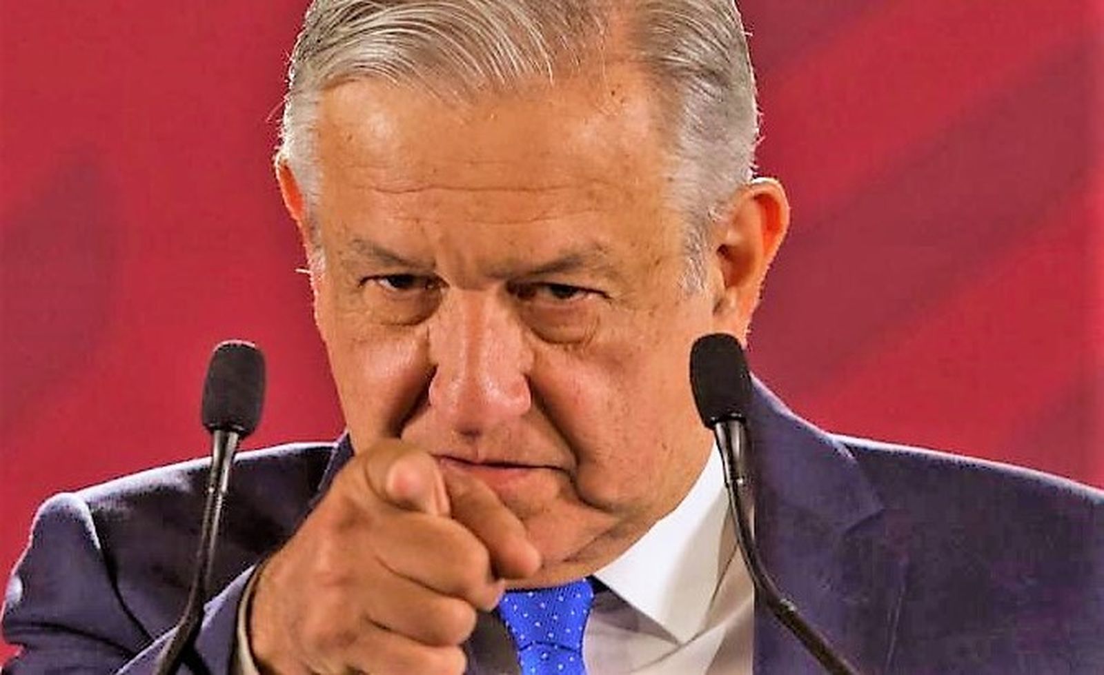 Autoritarismo presidencial, desmantelando la democracia