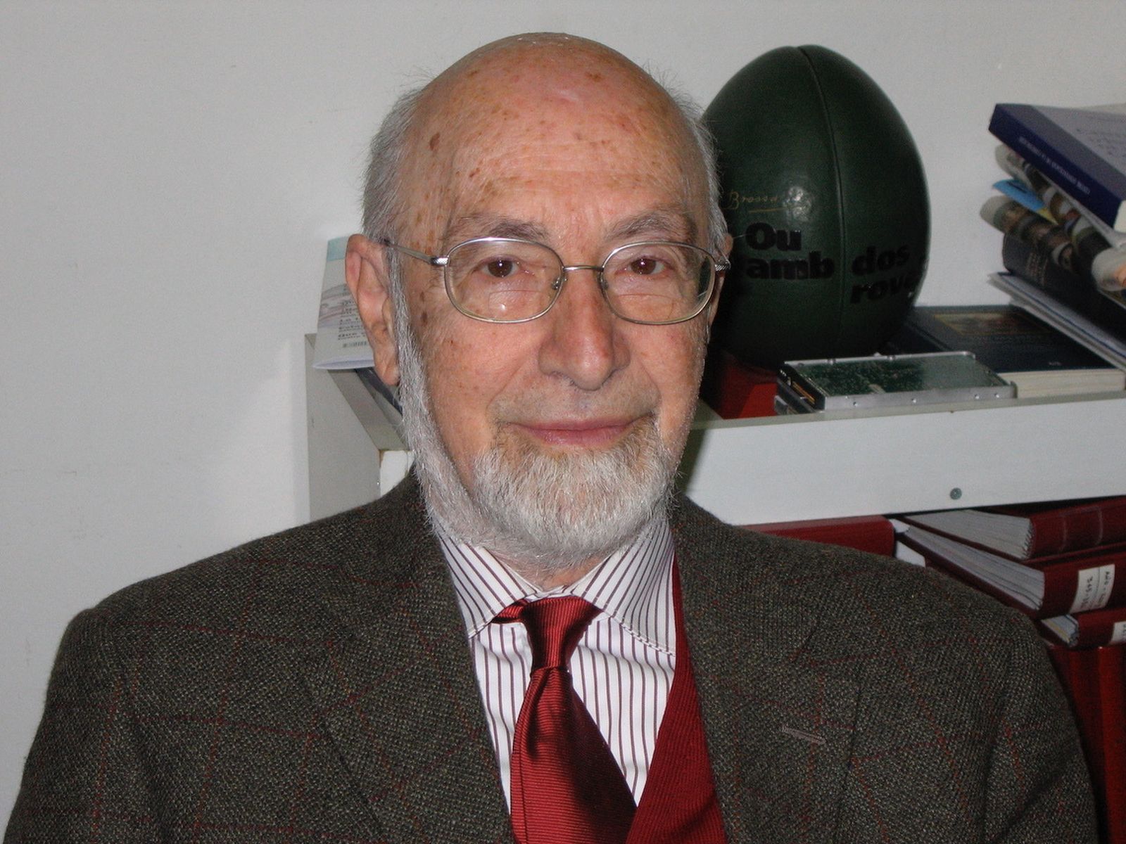 De personalidad multifacética, Gomis también fue maestro de periodistas.