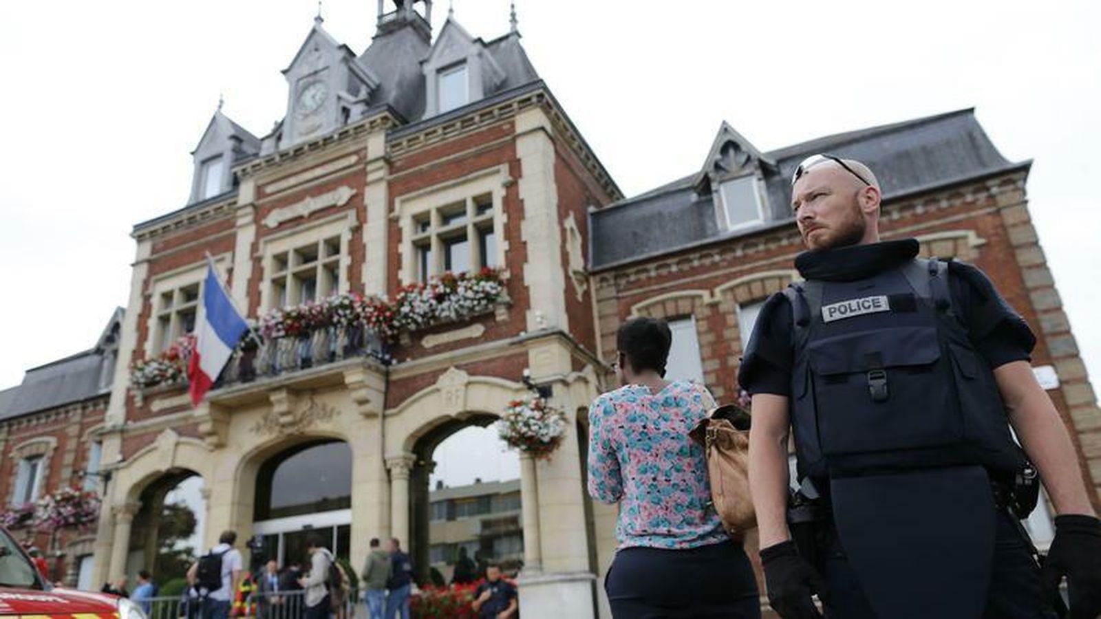 Francia vuelve a ser atacada