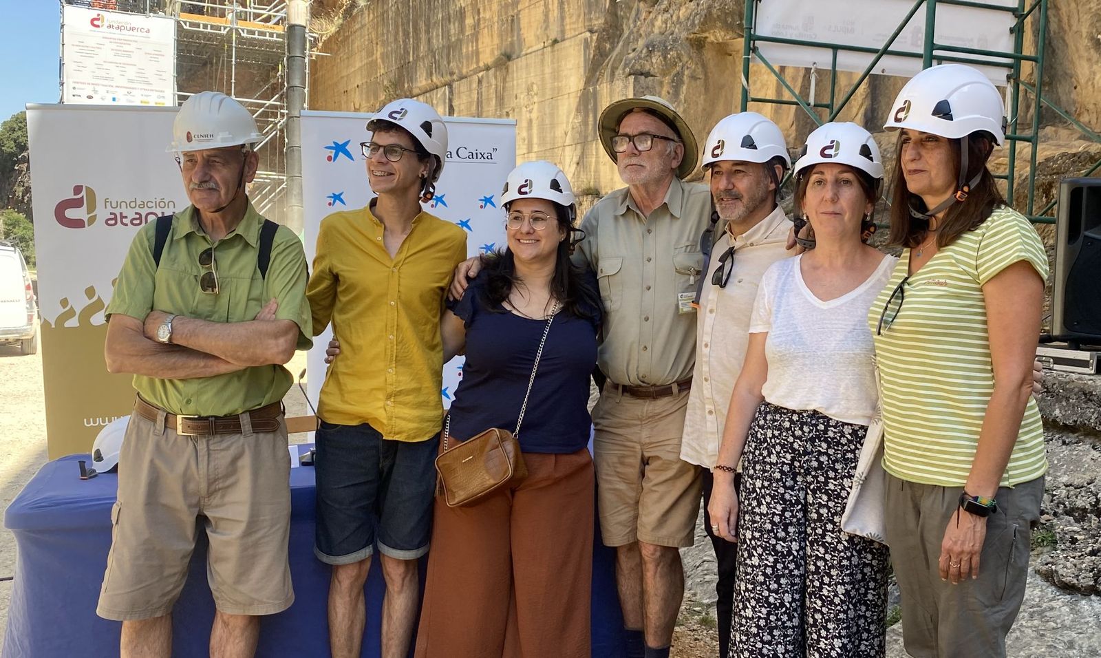 La Fundación Atapuerca y la Fundación ”la Caixa” presentan un programa para acercar la arqueología a menores en riesgo de exclusión social