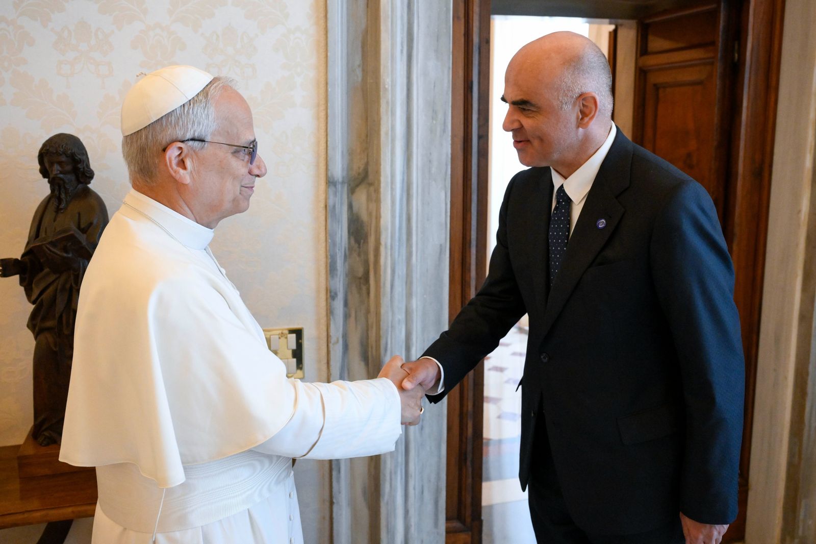 Berset, con León XIV