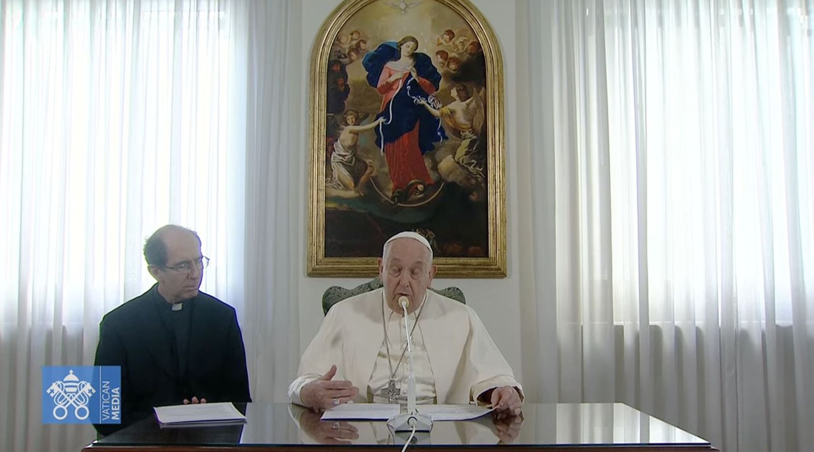 El Papa apenas pudo saludar durante el Angelus