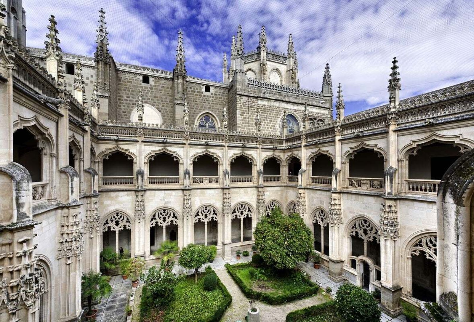 Claustro del Monasterio de San Juan de los Reyes de Toledo.