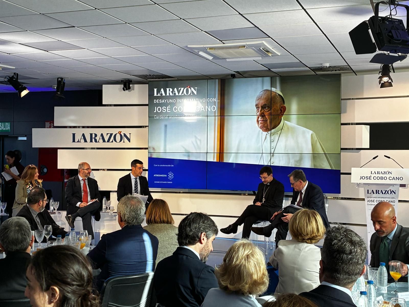 Cobo, durante el desayuno en La Razón