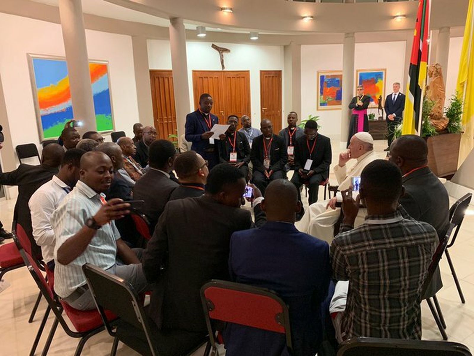 Encuentro del Papa con los jesuitas de Mozambique