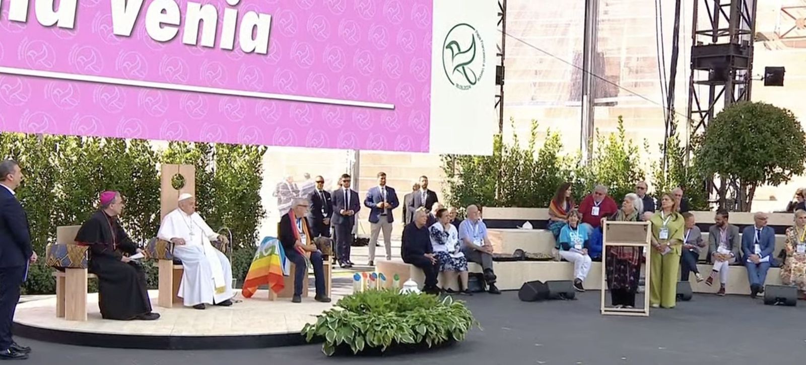 La activista afgana, con el Papa