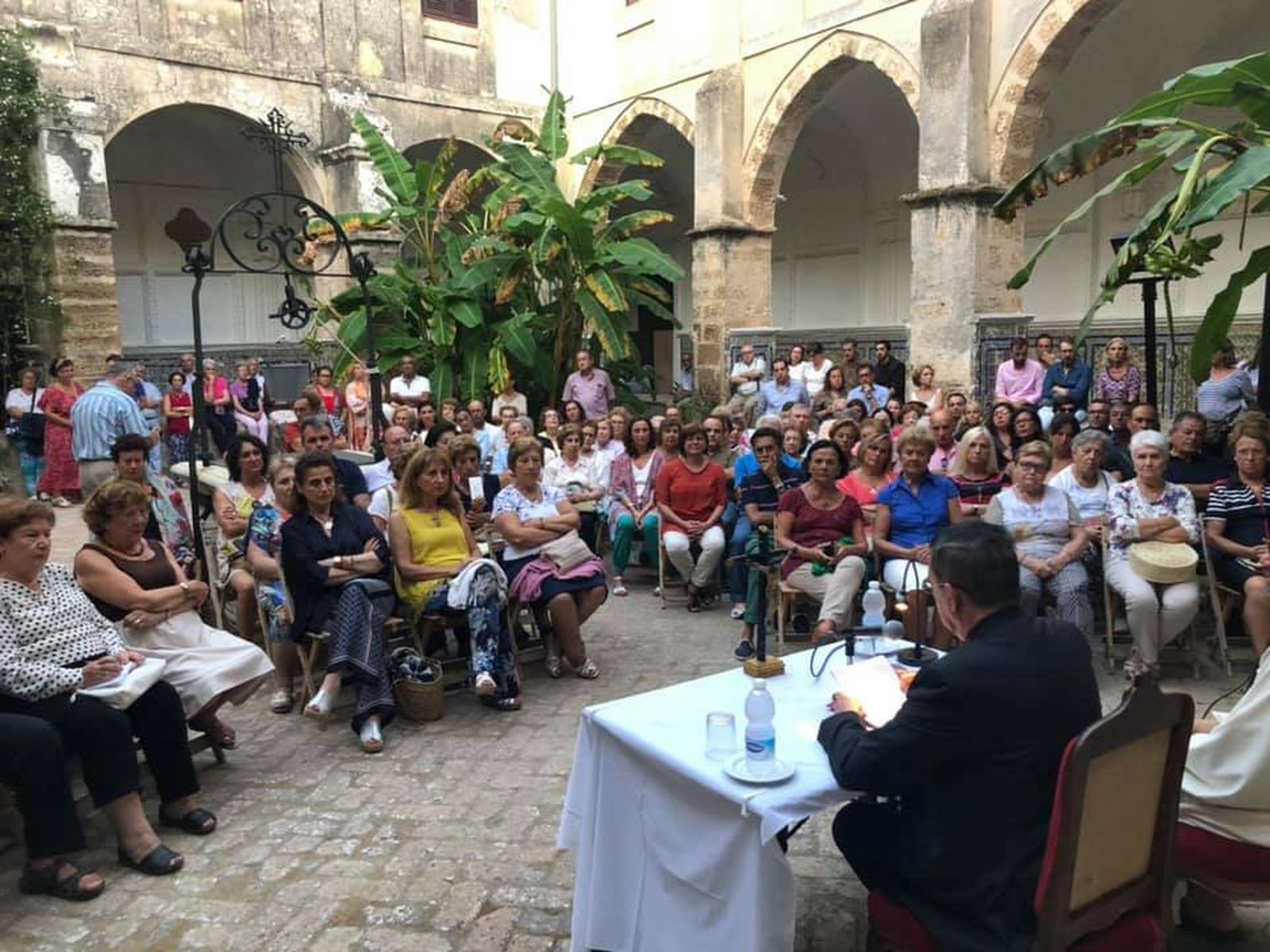 Conferencia de Miguel Ayuso en el monasterio de Regla