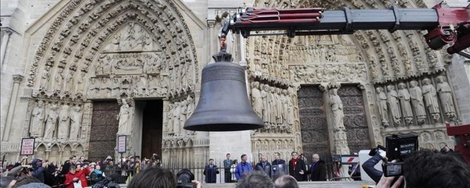 Una de las campanas de Notre Dame