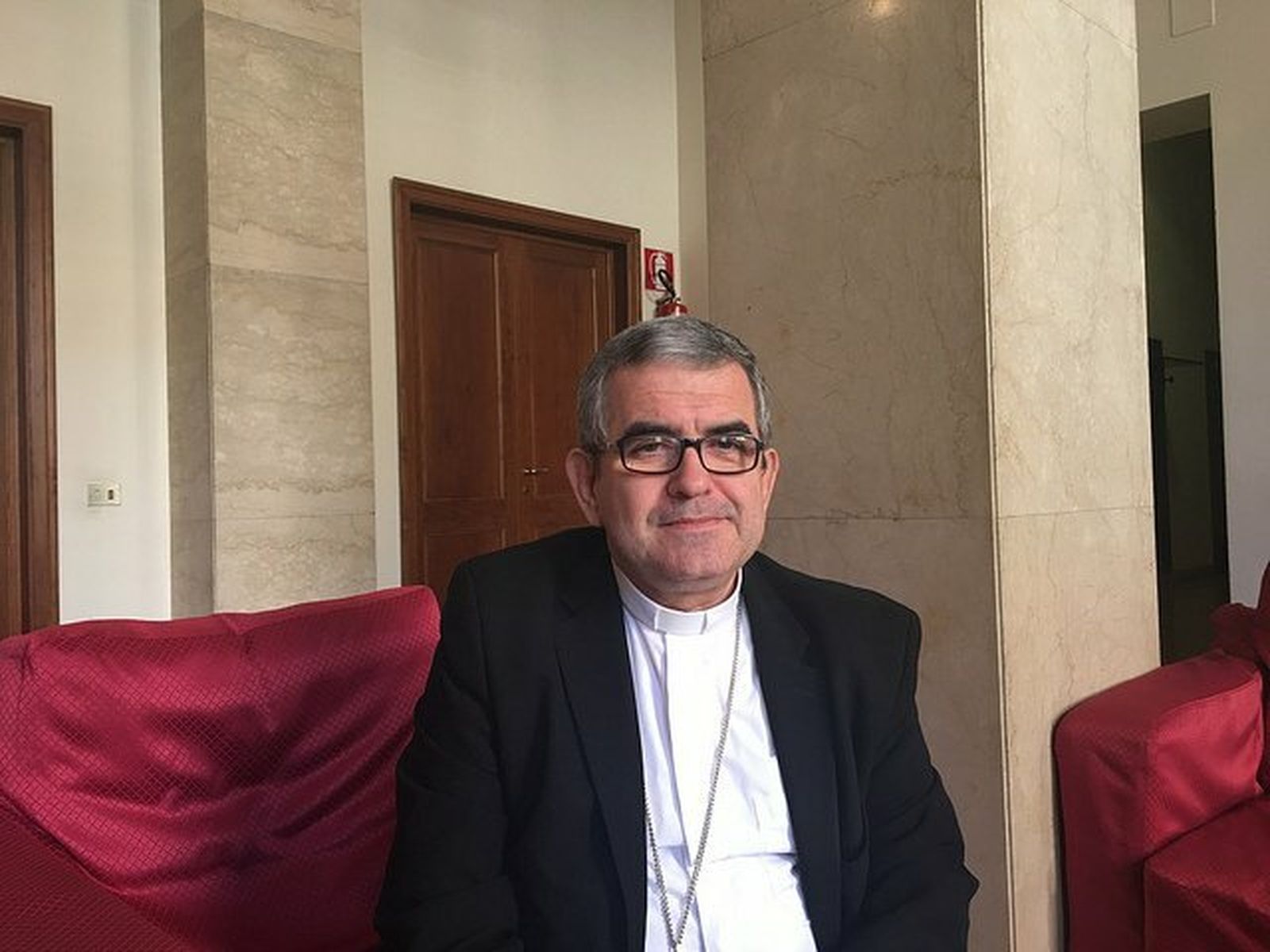 Monseñor Ochoa, en Roma
