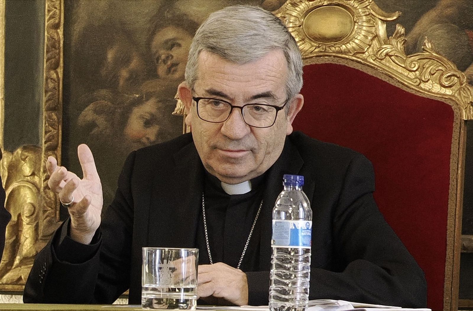 Luis Argüello, en un acto en su diócesis