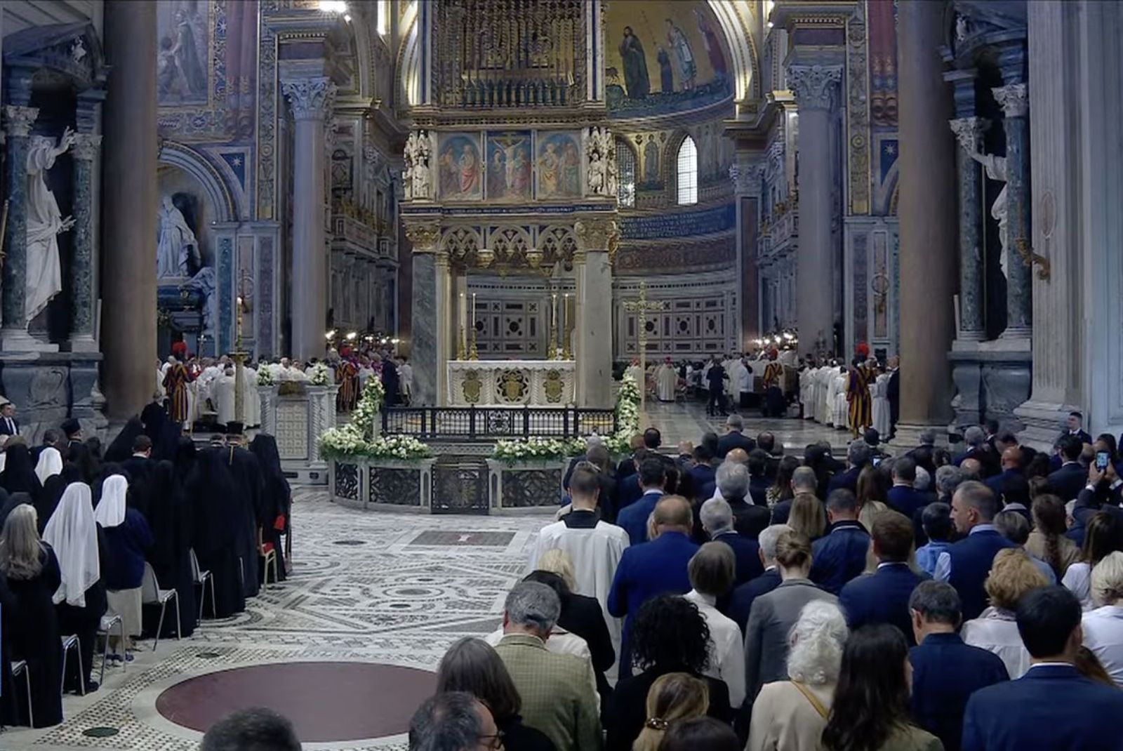 Basílica de San Juan de Letrán para la toma de posesión de León XIV